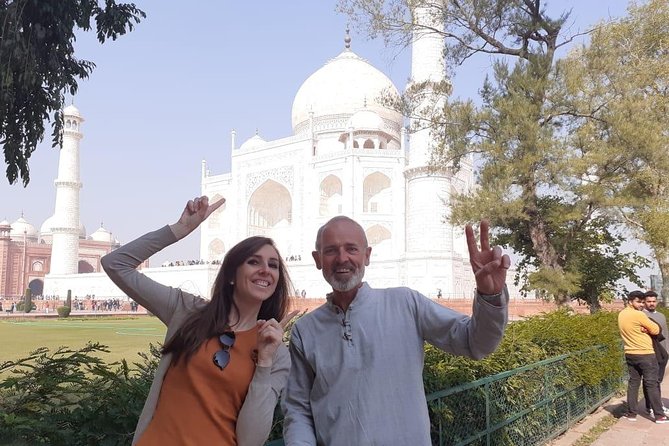 Delhi : Sunrise Taj Mahal & Elephant conservation - All Inclusive - The private drive from Delhi to Agra