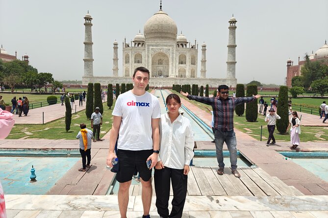 Delhi: Taj Mahal Agra Fort & Baby Taj Tour by Car with Fast Entry - Agra Fort and the Mughal court