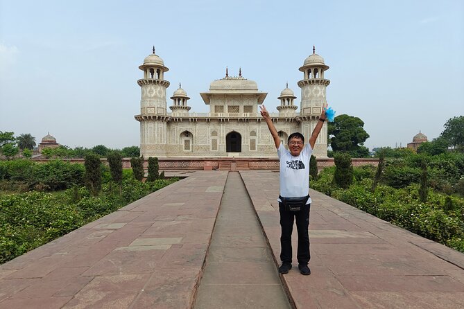 Delhi: Taj Mahal Agra Fort & Baby Taj Tour by Car with Fast Entry - The return to Delhi