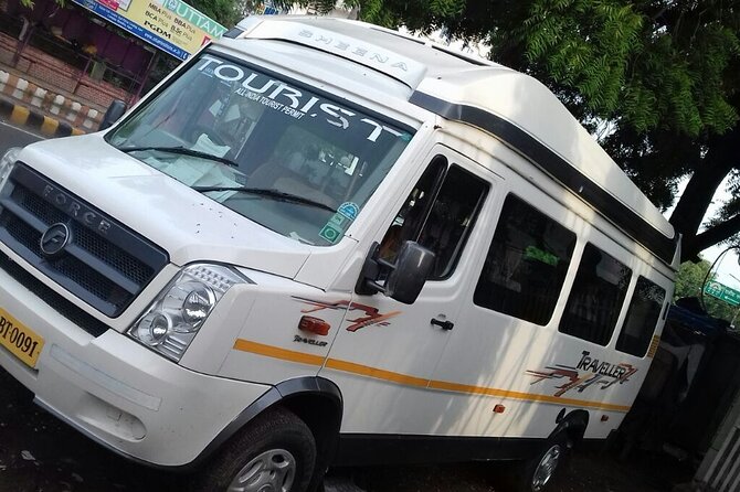 Delhi To Agra Private Transfer - What the sedan means for your group