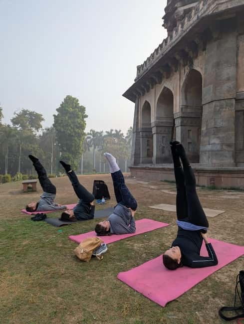 Delhi: Yoga in Lodhi Garden - Key points at a glance
