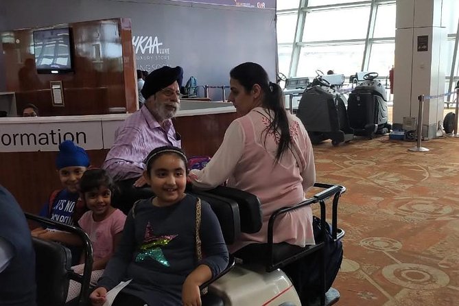 Departure Meet & Assist service at Delhi Airport with optional Private transfer - Who should book it, and who can skip it