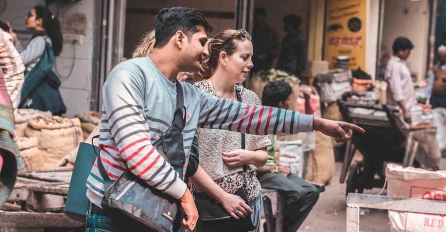 Discover Old Delhi: 3-Hour group tour with pick-up & drop - A quick start by metro and car