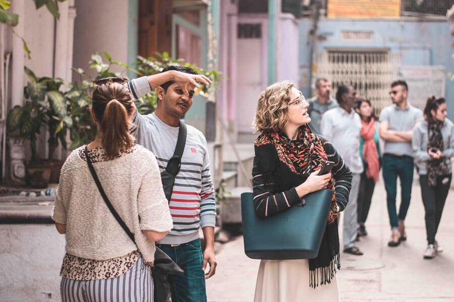 Discover Old Delhi: 3-Hour group tour with pick-up & drop - The pace, group feel, and guide style
