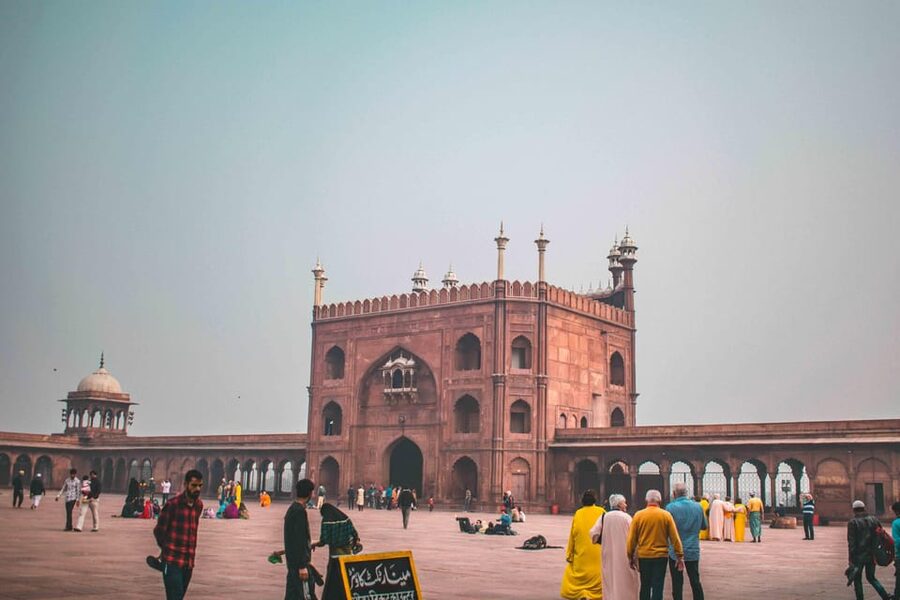 Discover Old Delhi: 3-Hour group tour with pick-up & drop - The cycle rickshaw to Khari Baoli