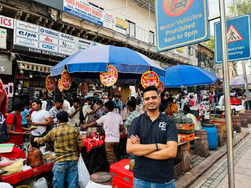 Discover Old & New Delhi: Private Tour with Street Food - Raj Ghat and the broad avenues of New Delhi