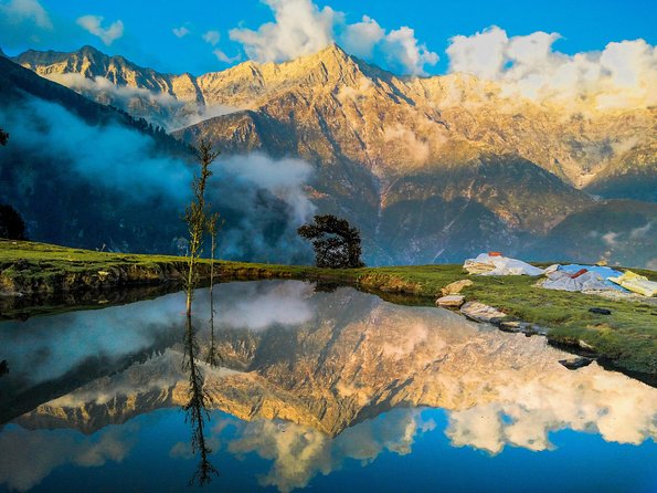 Essence of magnificent India and Nepal - Delhi begins with temples, rickshaws, and Gandhi