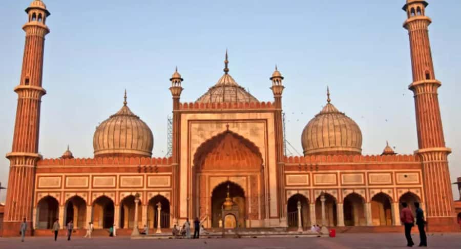 Explore Chandni Chowk: Old Delhi Private Tuk Tuk & Food Tour - What the private format adds