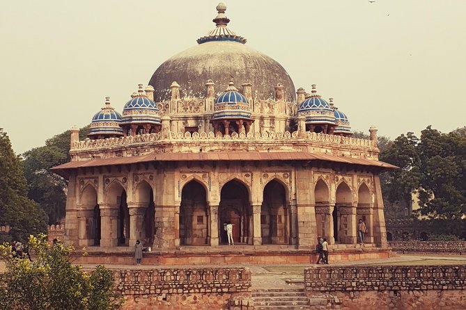 Exploring Old and New Delhi Full-Day Private Guided Trip - India Gate and the shift to New Delhi