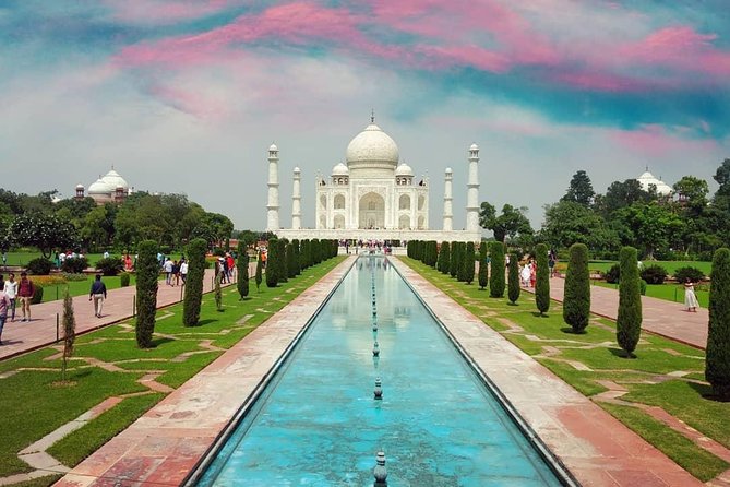 Five Days Golden Triangle Tour with Ranthambore Delhi Agra Jaipur - Day 1: Lutyens Delhi and the first look at India’s capital