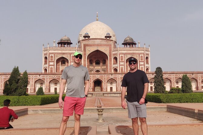 Four-Day Luxury Golden Triangle Tour to Agra & Jaipur From Delhi - Guides, vehicles, and the style of service