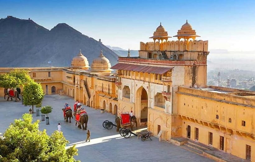 From Delhi: 2-Day Agra & Jaipur Golden Triangle Experience - Agra Fort adds the imperial story behind the monument