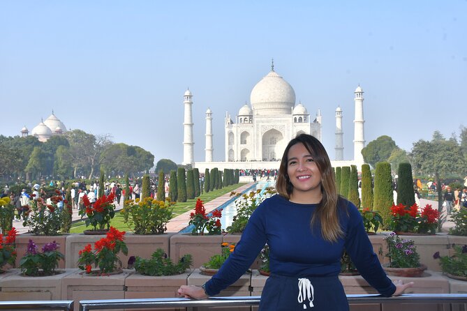 From Delhi: 2 Days Taj Mahal & Agra City Tour With Fatehpur Sikri - What the guide adds