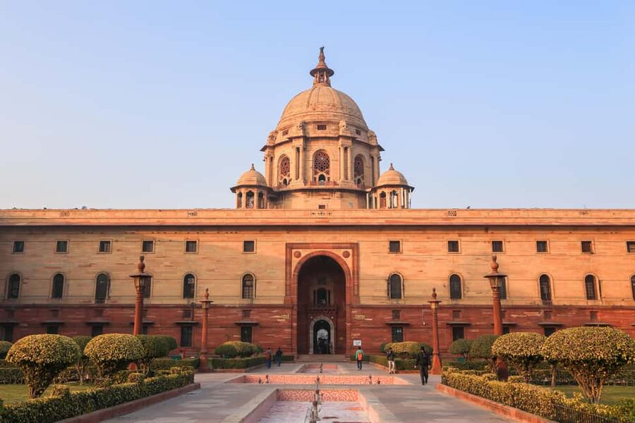 From Delhi: 3-Day Private Golden Triangle Tour with Hotels - Guides, languages, and the private-car advantage