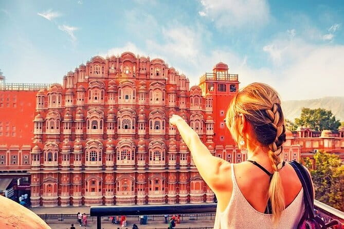 From Delhi : 3 Day Private Luxury Golden Triangle Tour By Car - Jaipur begins with a stepwell, lake palace, and royal center