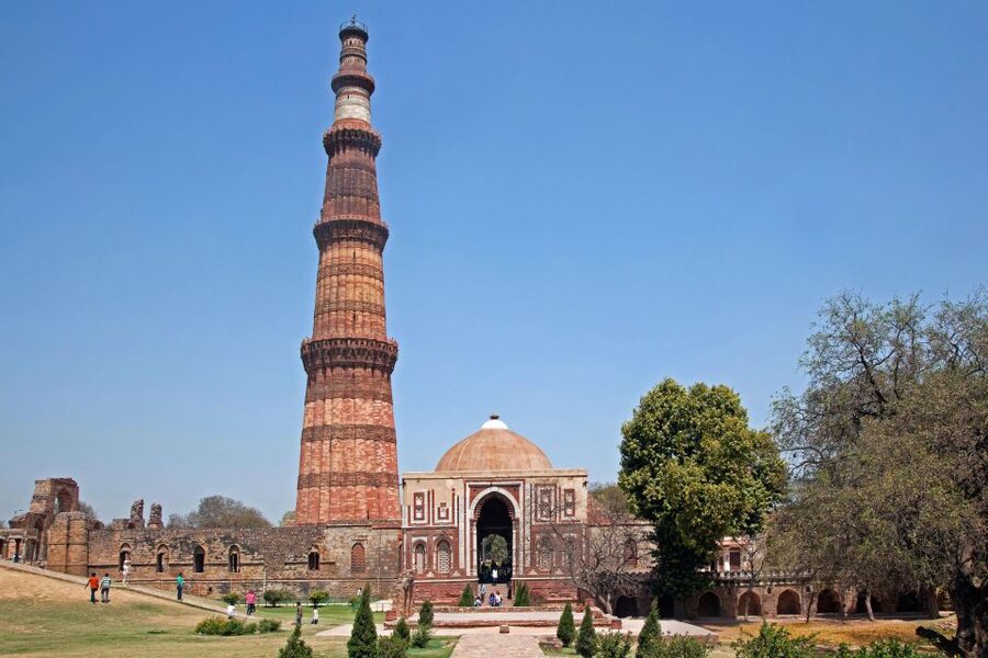 From Delhi: 3 Days Golden Triangle Tour - Royal rooms and the world’s largest stone sundial