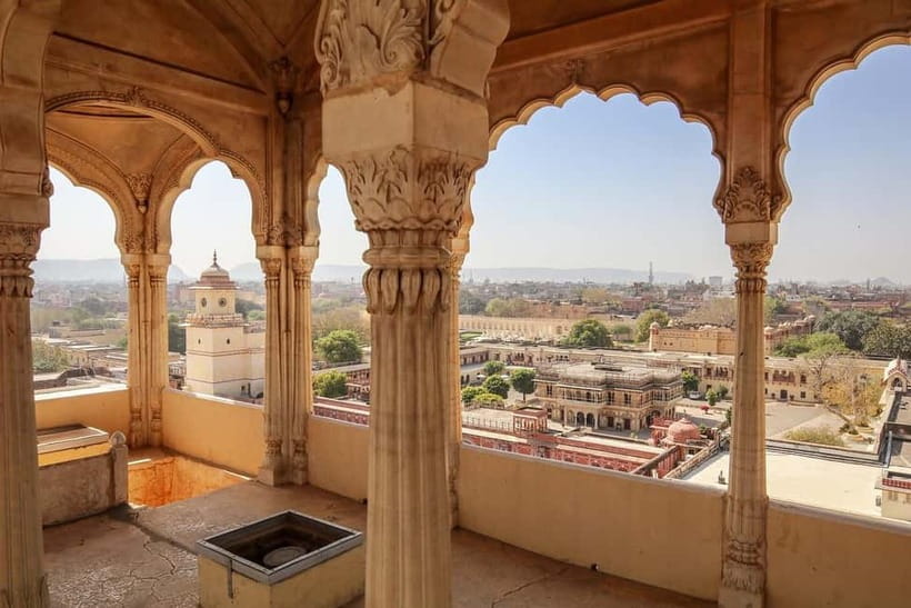 From Delhi: 3-Days Private Golden Triangle Tour - What the guide adds to the experience