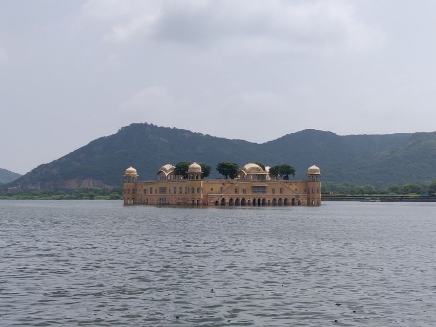 From Delhi: 5 Days Golden Triangle Delhi, Agra & Jaipur Tour - What the $176 price means in practice