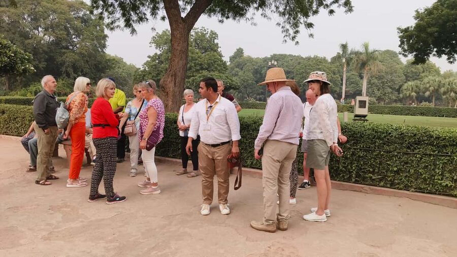 From Delhi: 5 Days Golden Triangle Tour - Day 2: The Taj Mahal at sunrise and Agra’s Mughal heart