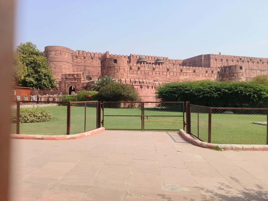 From Delhi: 5 Days Golden Triangle Tour - Day 5: A final Jaipur look and the long return to Delhi