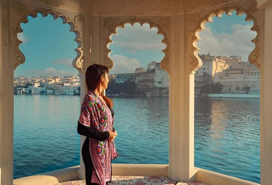 From Delhi: 6-Day Golden Triangle Tour with Udaipur-4 Cities - Day 1: Delhi monuments before the road to Agra