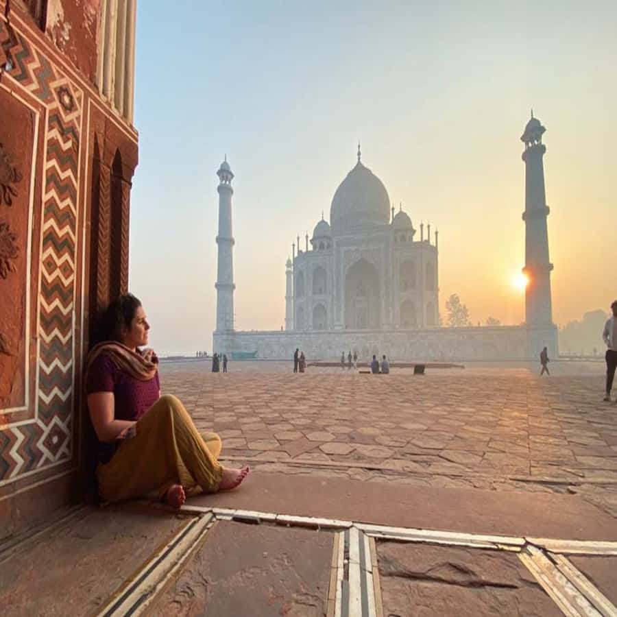 From Delhi: Agra Private Tour with Fast Entry to Taj mahal - Agra Fort, the second major stop