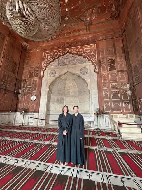 From Delhi Airport: Layover Guided Old & New Delhi Tour - Transport, guides, and the human side of the tour