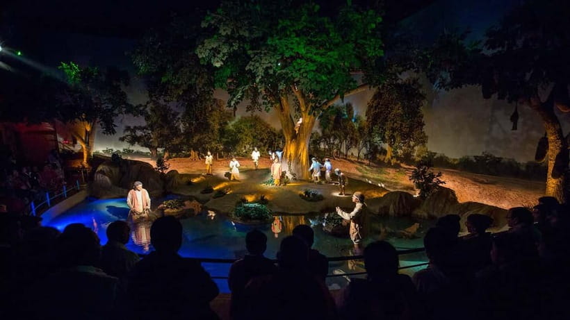From Delhi: Akshardham Exhibition and Sahaj Anand Water Show - Timing, dress, and temple rules
