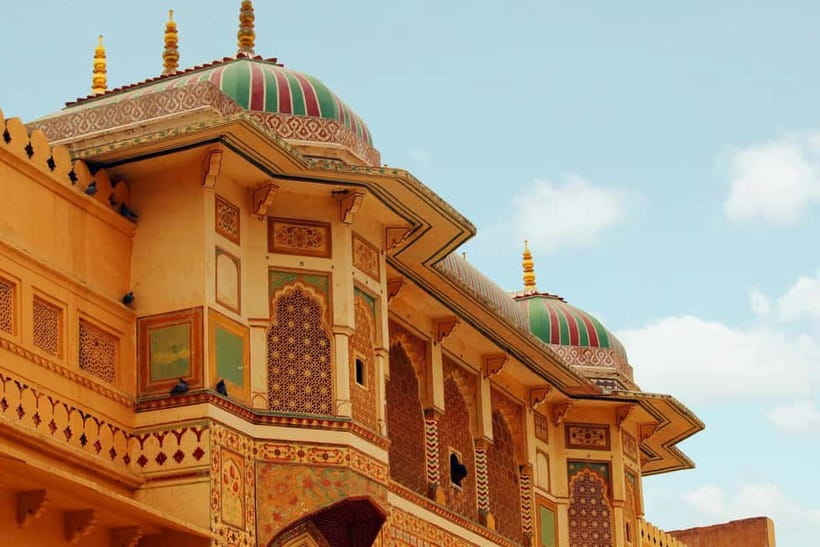 From Delhi: All-Inclusive Same-Day Jaipur Tour By Car Tour - City Palace: royal rooms in the heart of Jaipur