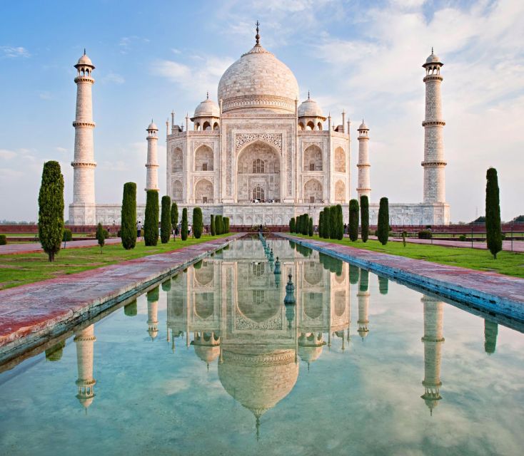 From Delhi: All-Inclusive Taj Mahal Day Tour with transfers - Agra Fort puts the Taj Mahal in context