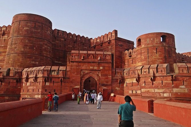 From Delhi: All-Inclusive Taj Mahal Tour by Train with Escort - Mehtab Bagh and the view across the river