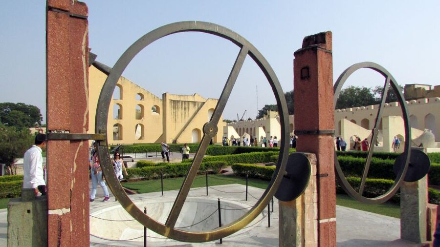 From Delhi: Day-Trip to Jaipur with Hotel Pickup - City Palace and Jaipur’s royal heart