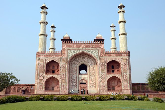 From Delhi : Delhi private Day Tour - Qutub Minar opens the historic side of Delhi