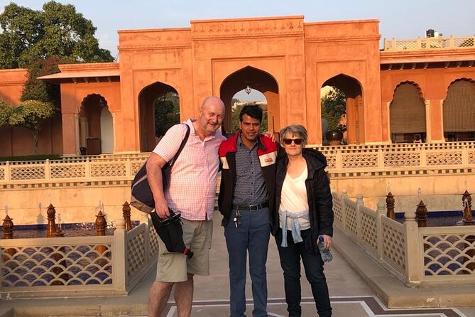 From Delhi: Full Day TajMahal & Agra Fort with 5 Star Lunch - Baby Taj is a useful optional extra