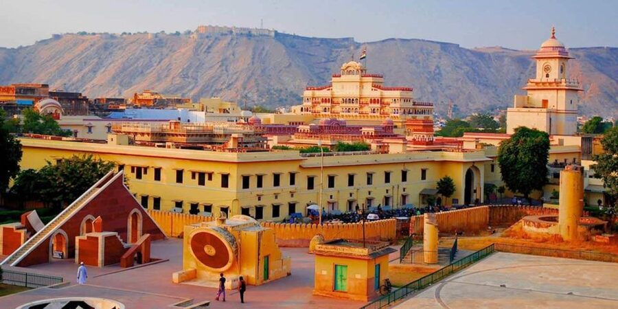 From Delhi: Jaipur Day Trip by Fast Train or Private Car - Jal Mahal: a brief palace view across the water