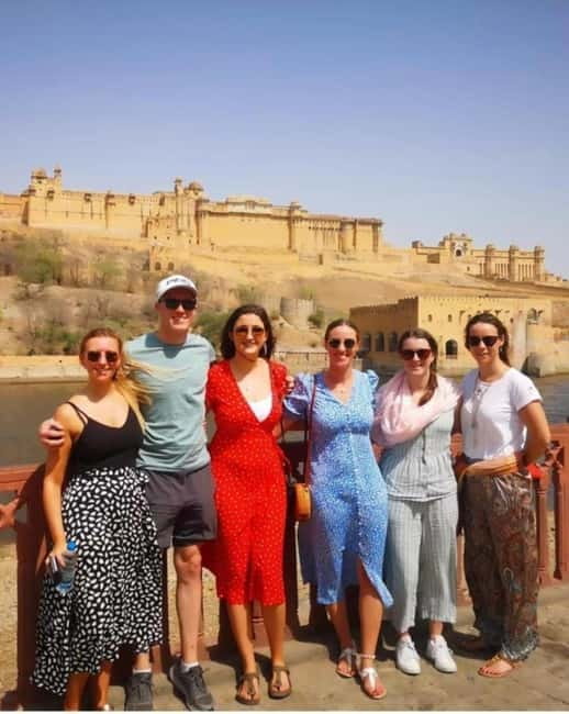 From Delhi: Jaipur Private Guided Day Tour - Jantar Mantar adds science to the royal itinerary