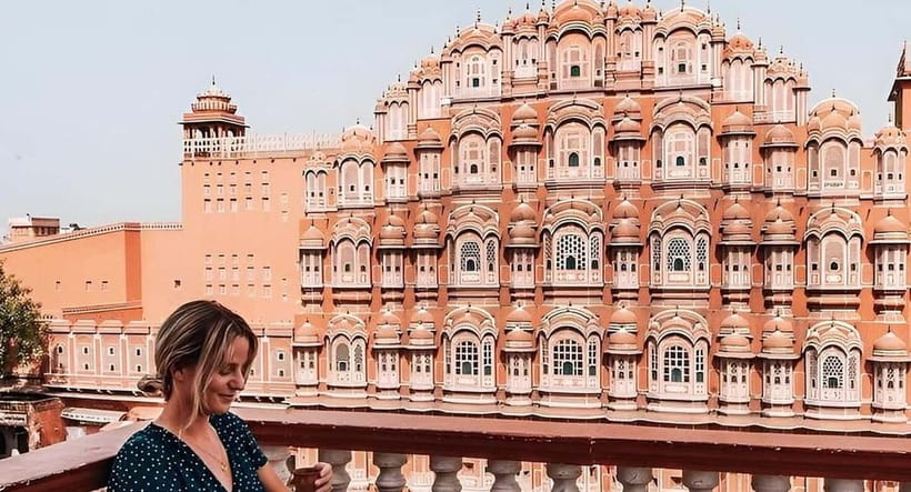 From Delhi: Jaipur Private Tour with Guide & Hotel Pickup - Amber Fort and Panna Meena ka Kund