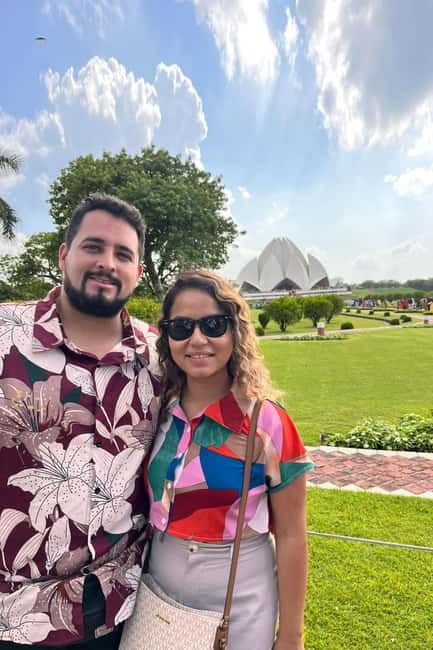 From Delhi : Old and New Delhi Private Full or Half-Day Tour - Key points to know before booking