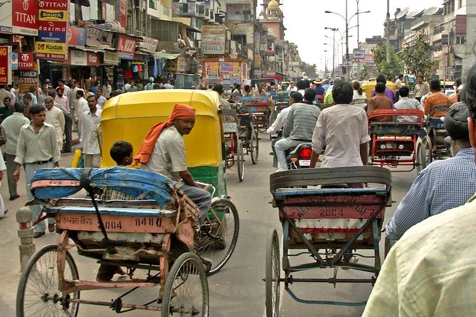 From Delhi: Private 4-Days Golden Triangle Tour - All Inclusive - Day 1: Red Fort and Delhi’s Mughal center