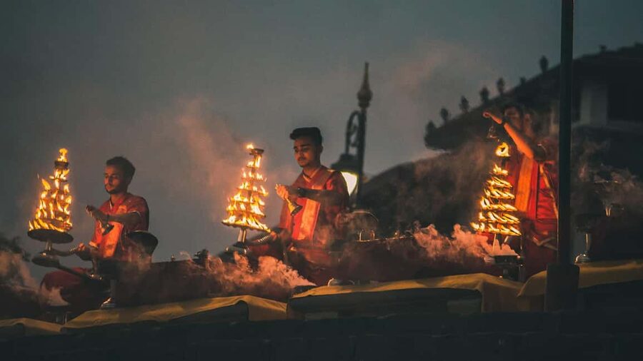 From Delhi: Private Guided Day Trip to Haridwar & Rishikesh - Ram Jhula and Laxman Jhula in Rishikesh
