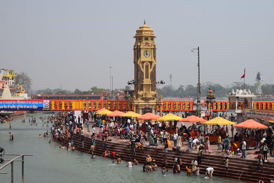 From Delhi: Private Rishikesh and Haridwar Day Tour by Car - Lakshman Jhula and the Rishikesh river views
