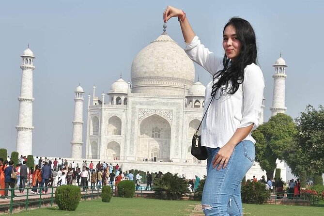 From Delhi Private Taj Mahal and Agra full day Tour All Inclusive - Seeing the Taj Mahal before the crowds build