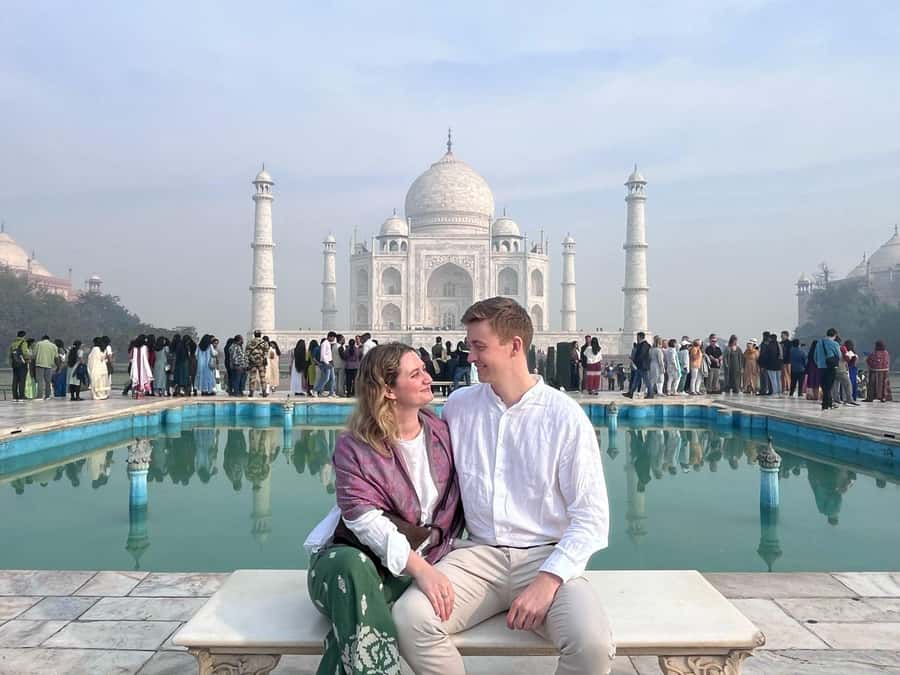 From Delhi: Private Taj Mahal Day Tour with Fast-Track Entry - The private car from Delhi to Agra