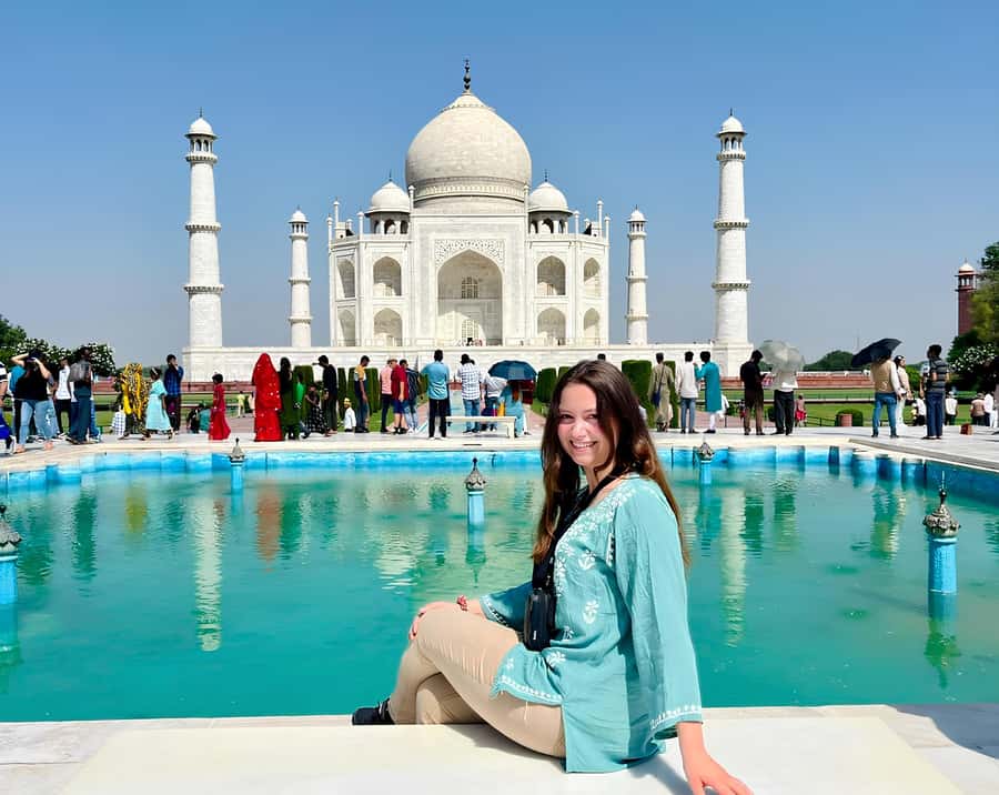From Delhi: Private Taj Mahal Day Tour with Fast-Track Entry - Entering the Taj Mahal with fast-track tickets
