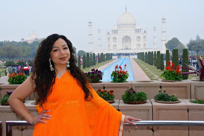 From Delhi: Private Taj Mahal Photoshoot in Indian Ethnic Attire - What to know before booking