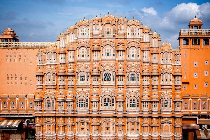 From Delhi: Same Day Amer Fort & Jaipur Tour By Car - Starting with Amer Fort’s hilltop palace