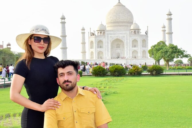 From Delhi: Same Day Taj Mahal, Agra Tour By Car with Option - Key points before you book