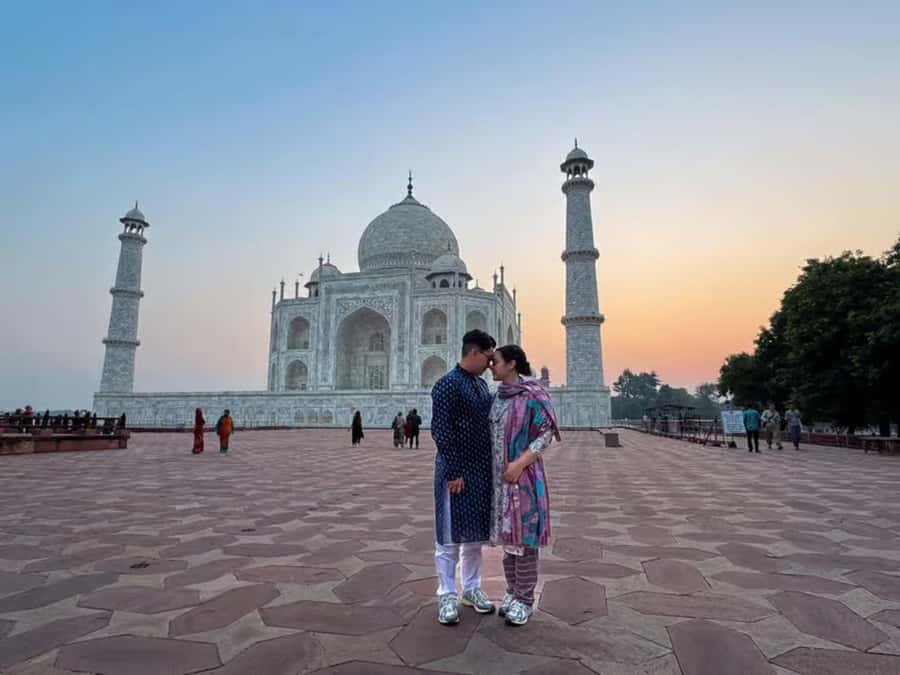 From Delhi: Same Day Taj Mahal Tour with lunch in 5 star - Key points at a glance