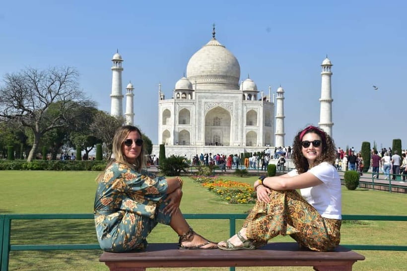 From Delhi: Sunrise Taj Mahal & Agra Tour with 5-Star Meal - The 2:30 AM road from Delhi to Agra