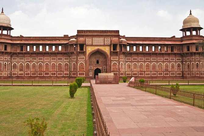 From Delhi : Sunrise Taj Mahal and Agra Fort with Jaipur Transfer - Why this Delhi to Agra route works